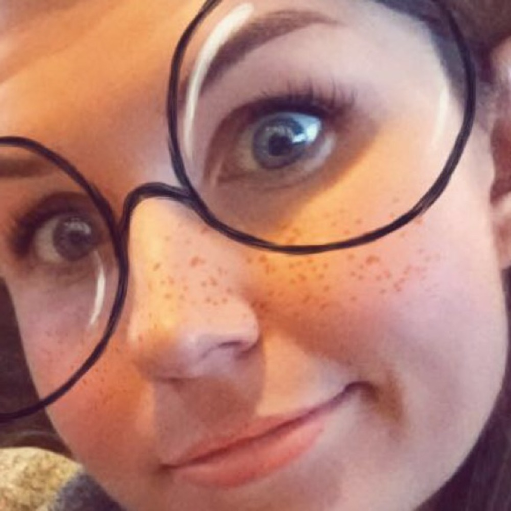Meet your Posher, Addy